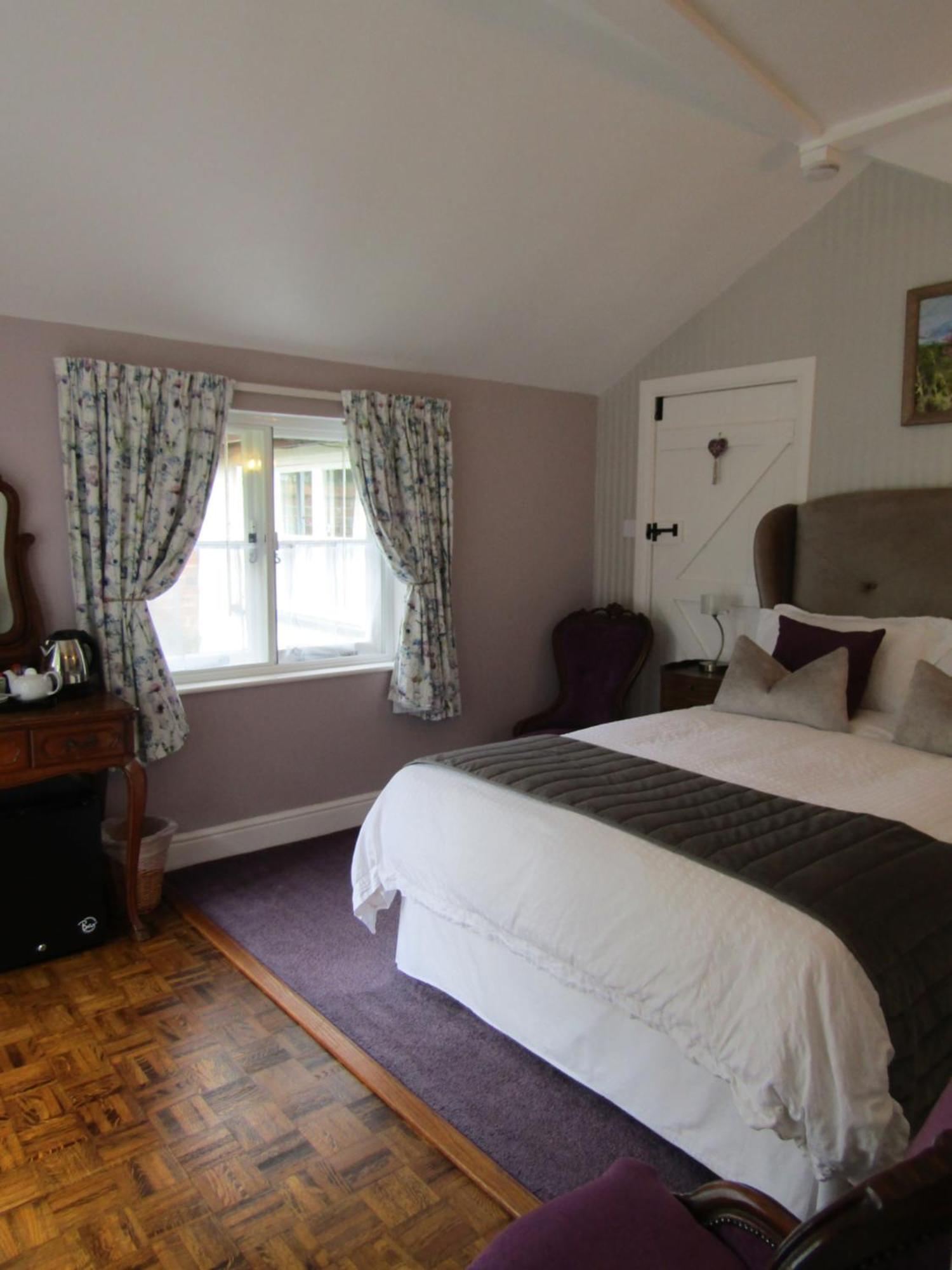Frogs Hall B&B Eye  Εξωτερικό φωτογραφία